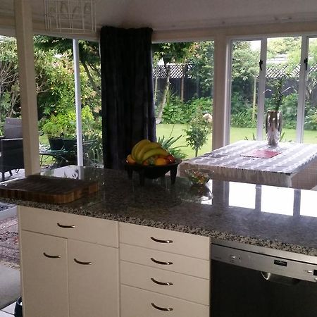 Berni'S Boutique Bnb Christchurch Zewnętrze zdjęcie